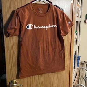 Champion tshirt size S